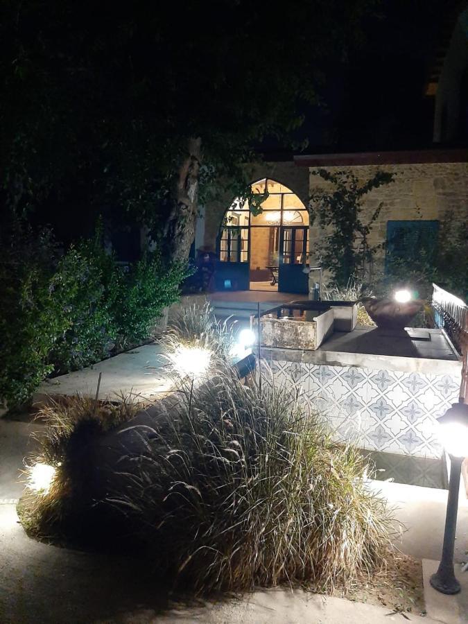 Palm Garden Guest House Нікосія Екстер'єр фото